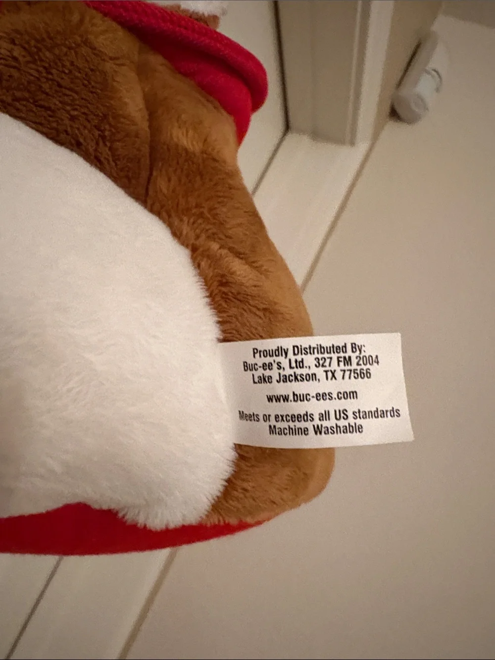Kids Plush Buc-ee’s Animal bucket- Brown & White with Red Handle. 6” x 12”